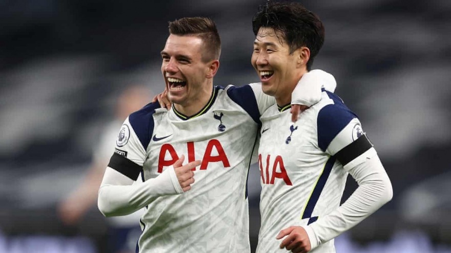 Tottenham 2-0 Man City: Mourinho dạy cho Guardiola một bài học